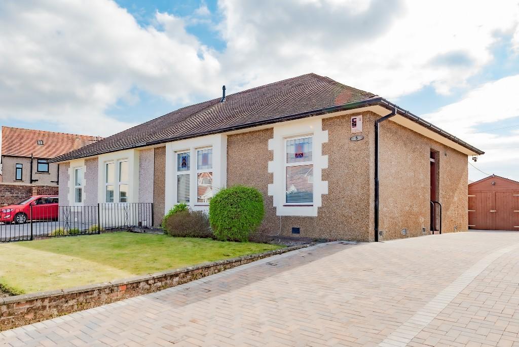 Muirhead Road, Stenhousemuir FK5 2 bed semidetached house for sale £