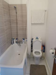 1 bedroom block of apartments to rent, Abbey Road,  Ilford, IG2