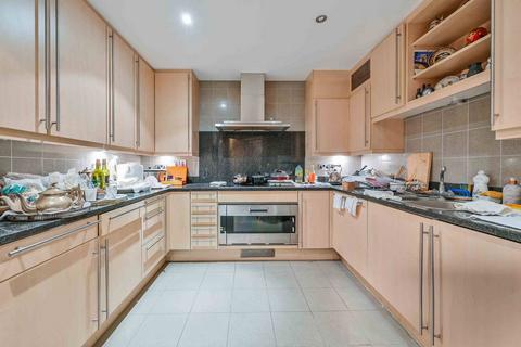 2 bedroom flat for sale, Park Road, St John's Wood, London, NW8