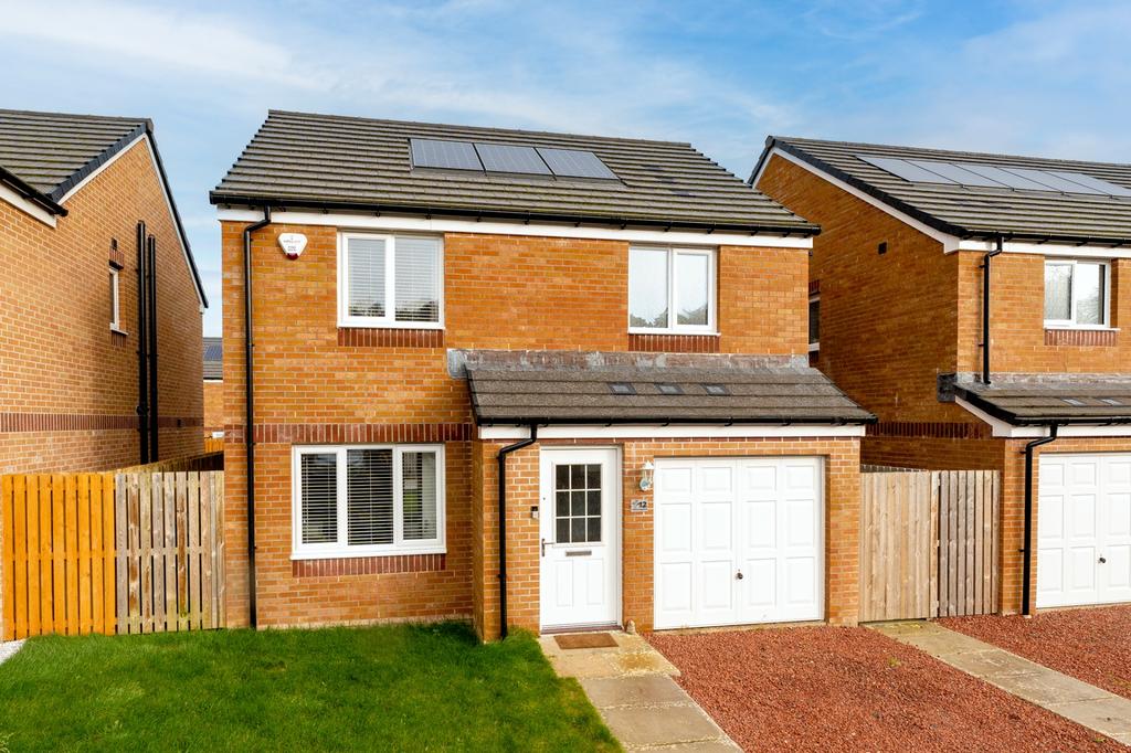 Patterton Range Street, Darnley, Glasgow, G53 7YQ 3 bed detached house