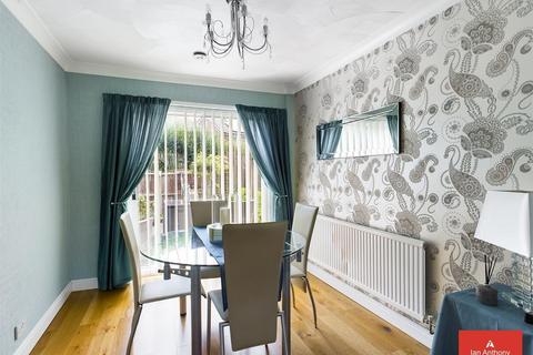 5 Willow Crescent, Burscough, Ormskirk, L40 0SU