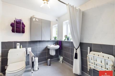 5 Willow Crescent, Burscough, Ormskirk, L40 0SU