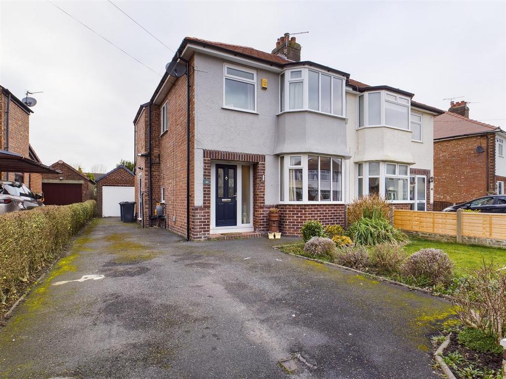 Highfield Road, Ormskirk, Lancashire 3 bed semidetached house £279,950