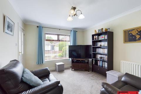 16 Hallmoor Close, Aughton, Ormskirk, L39 4UQ