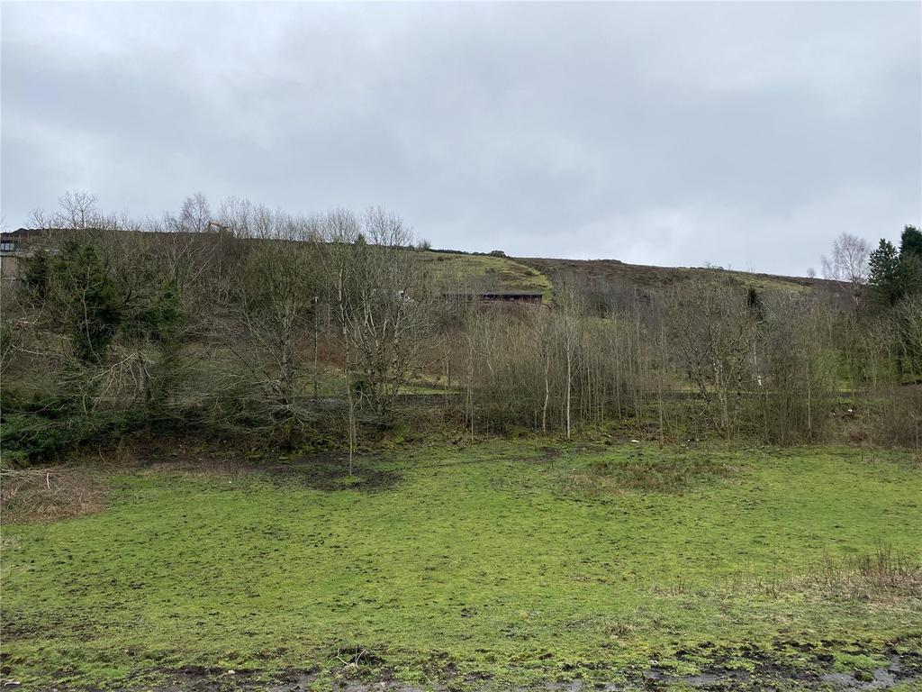 Lees Road, Mossley... Land £8,000