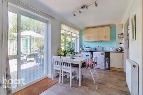134 Frinton Road, Kirby Cross, Frinton-on-sea, CO13 0PN