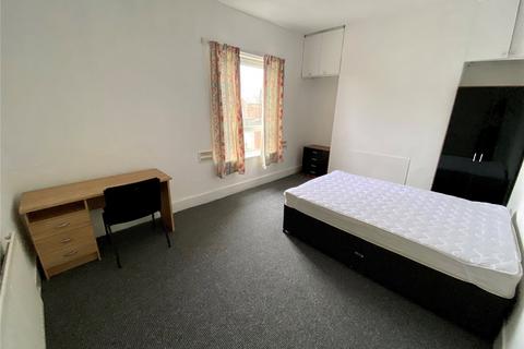 3 bedroom terraced house to rent, Royle Street, Manchester, Greater Manchester, M14