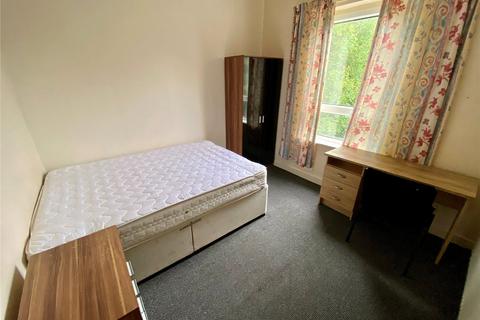 3 bedroom terraced house to rent, Royle Street, Manchester, Greater Manchester, M14