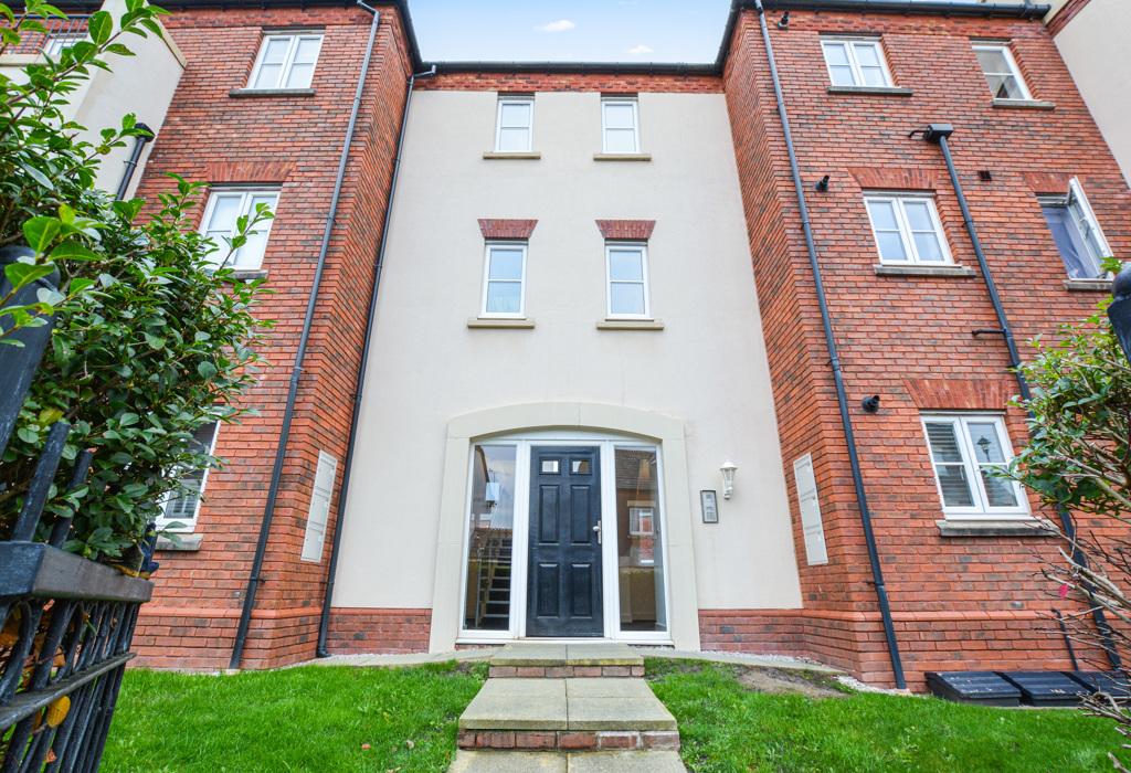 Ladybank Avenue, Fulwood, Preston... 2 bed apartment £150,000