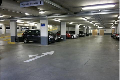 Parking to rent, SECURE GATED PARKING SPACE TO RENT  BEAUFORT PARK  COLINDALE  NW9