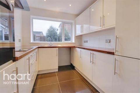 3 bedroom detached house to rent, Stonechurch View, Annesley, NG15