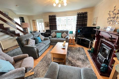 4 Brier Hey Close, Hebden Bridge, HX7 5PL