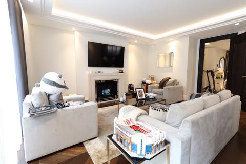 2 bedroom flat for sale, Gladstone House, Strand, London, WC2R