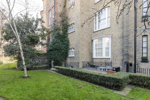 3 bedroom duplex to rent, Egerton Place, London, SW3