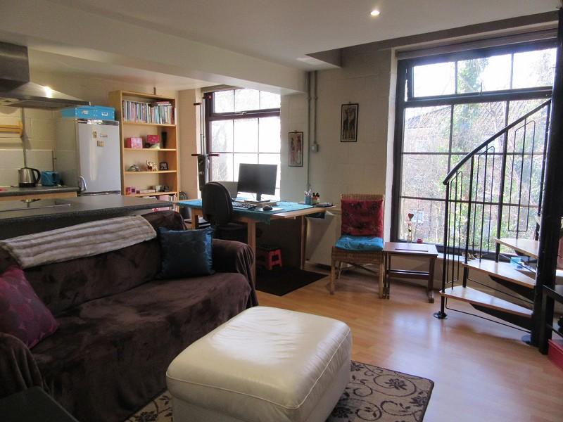 Open Plan Lounge Kitchen