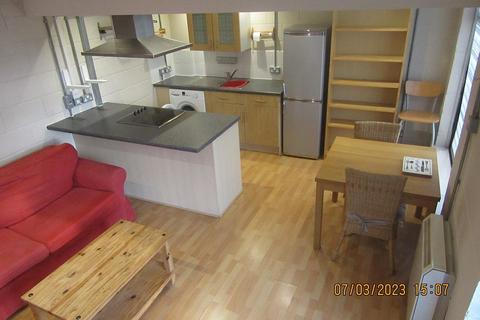 1 bedroom flat to rent, Crystal House, Withington Road, Whalley Range, Manchester. M16 8BA