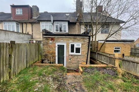 38 Isham Road, London, SW16 4TJ