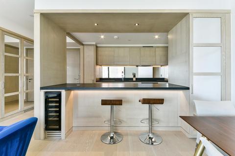 1 bedroom apartment to rent, Legacy Building, Embassy Gardens, London, SW11