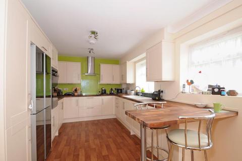 4 bedroom detached house for sale, Engel Park,  Mill Hill East,  NW7