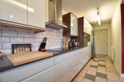 5 Chesford Road, Luton, LU2 8BE