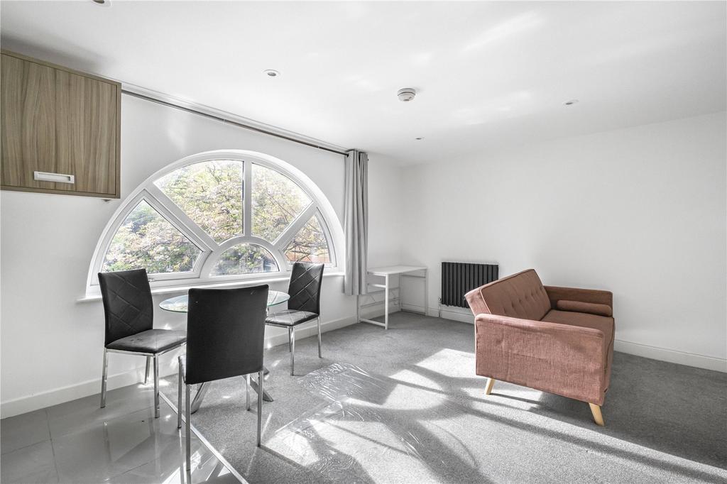 Reception/Kitchen