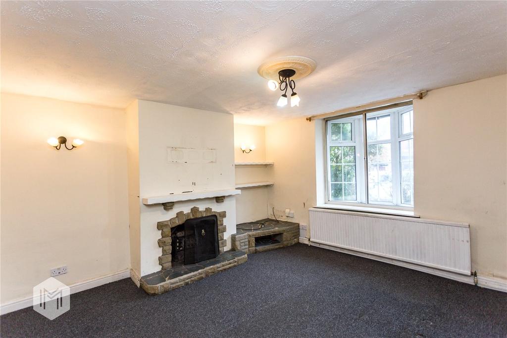 Blackburn Road, Egerton, Bolton, Greater Manchester, BL7 3 bed terraced