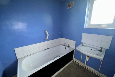 113 Lynmouth Close, Biddulph, Stoke-on-trent, ST8 6LS