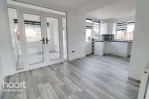 145 Armthorpe Road, Doncaster, DN2 5NT
