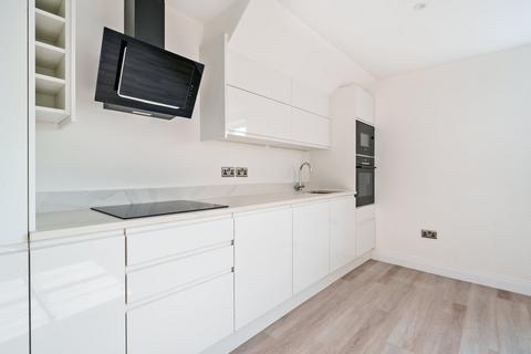 1 bedroom apartment for sale - Station Road, Loudwater, High Wycombe, HP10