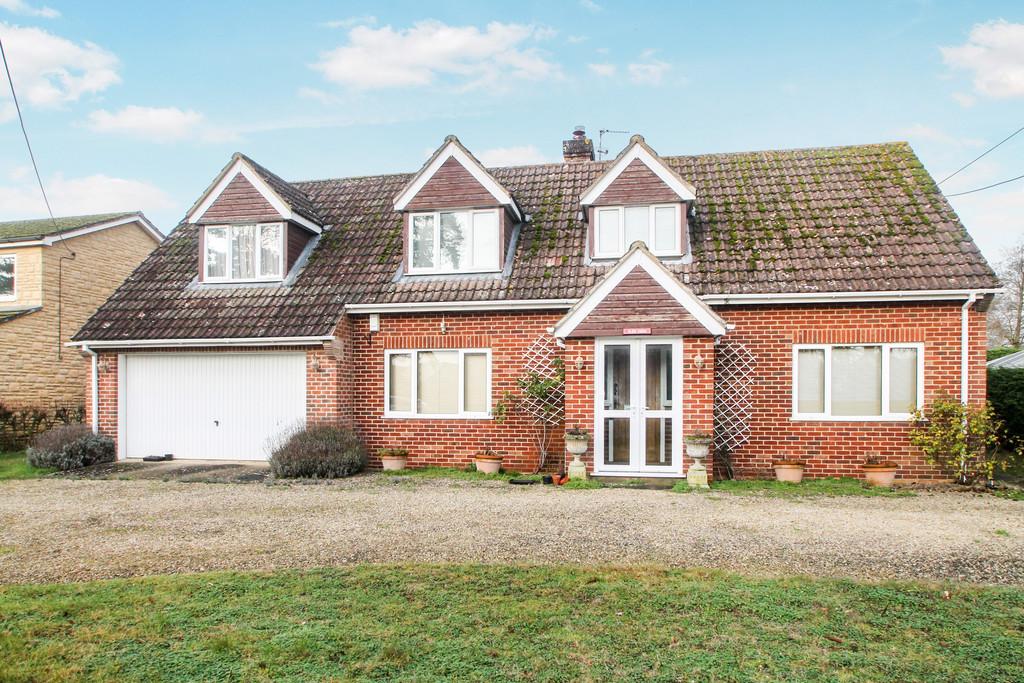 Southmoor, Oxfordshire 4 bed detached house for sale £650,000