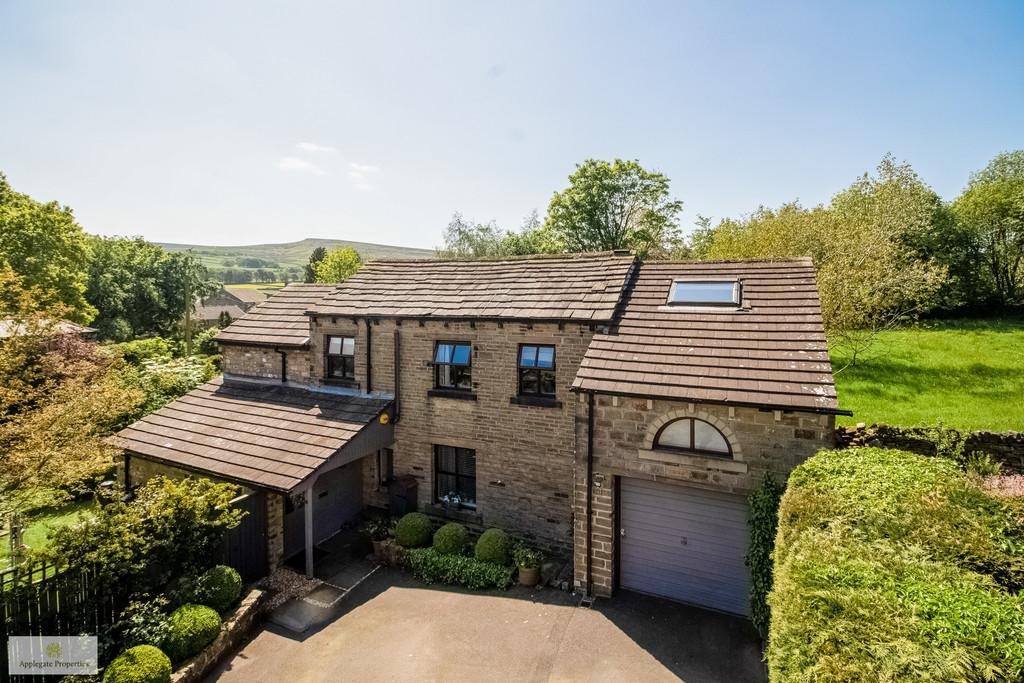 Birmingham Lane, Meltham, Holmfirth 4 bed detached house £410,000