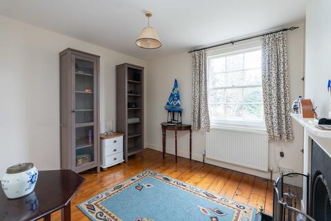 4, Grove Cottages Guildford Road, Westcott, Dorking, RH4 3QE
