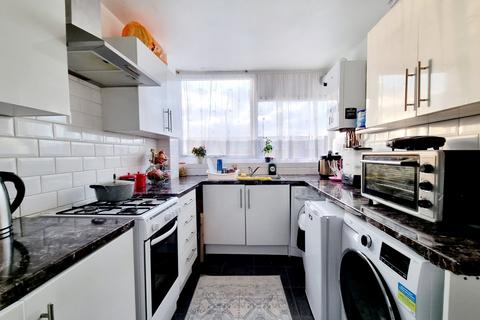 undefined, Stonehill Court, Chingford