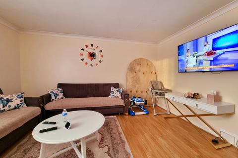 undefined, Stonehill Court, Chingford