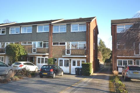 16 Hartland Road, Epping, CM16 4PE