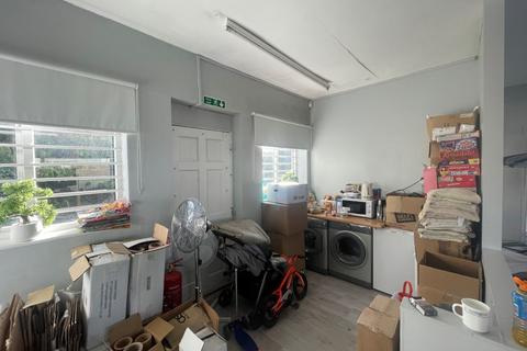19b Stanley Way, Orpington, BR5 2HE