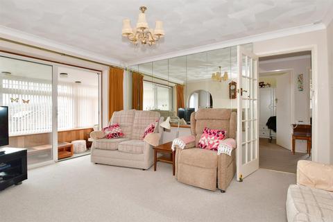 3 bedroom chalet for sale - Downs Valley Road, Woodingdean, Brighton, East Sussex