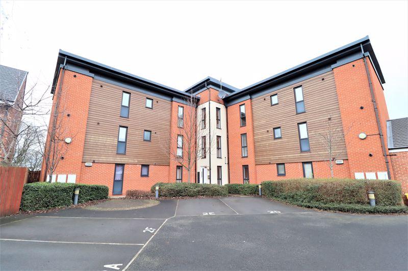 Sculptor Crescent, Queensgate, StocktonOnTees, TS18 3QR 2 bed