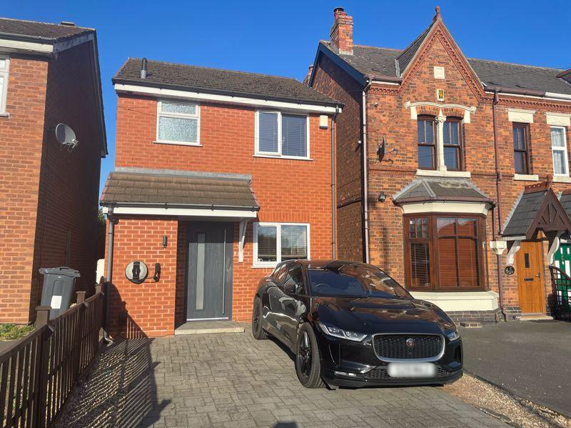 Walmley Ash Road, Sutton Coldfield 2 bed detached house for sale £325,000