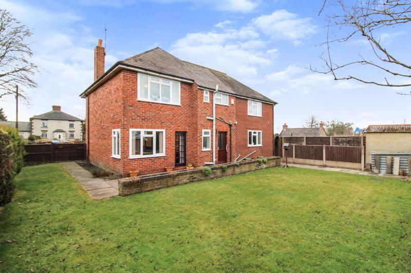Cheadle Road, Cheddleton, ST13 5 bed detached house for sale £400,000
