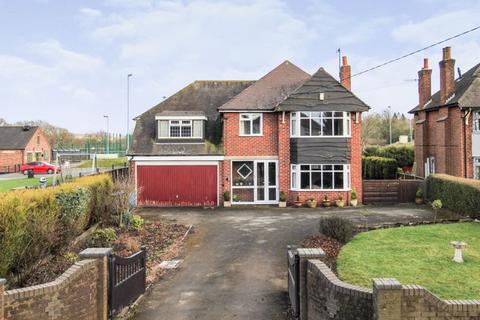 5 bedroom detached house for sale, Cheadle Road, Cheddleton, ST13