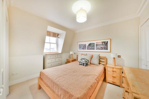 2 bedroom flat for sale, Stanhope Gardens, South Kensington