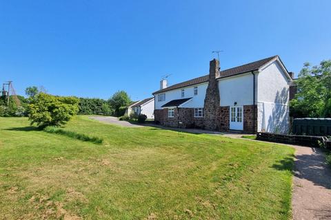 1 Stable Mews, Witheridge, Tiverton, EX16 8AE