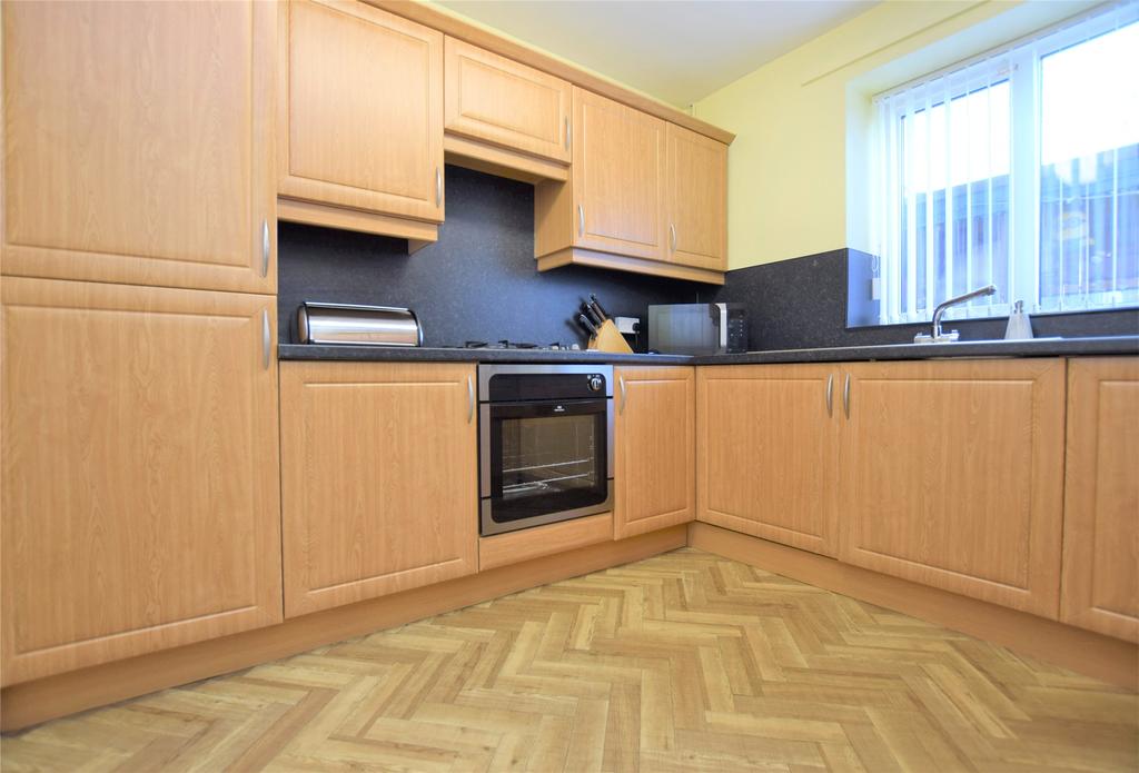 Carr Hill Road, Gateshead, Tyne &... 3 bed end of terrace house £160,000