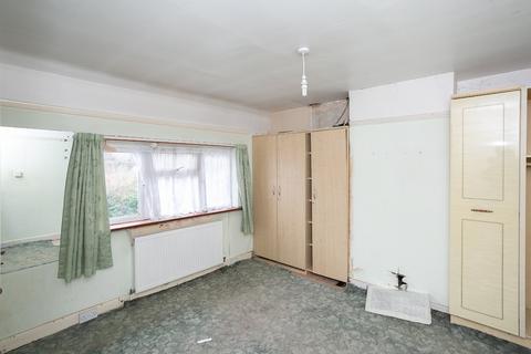 79a Eastbury Road, Watford, WD19 4JP