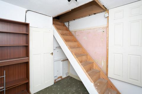 79a Eastbury Road, Watford, WD19 4JP