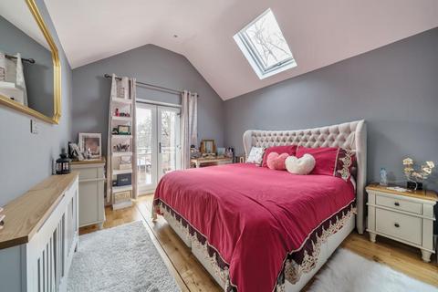 4 bedroom end of terrace house for sale - Bracknell,  Berkshire,  RG12