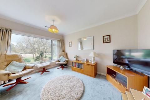 6 Brembridge Close, Sywell, Northampton, NN6 0AU