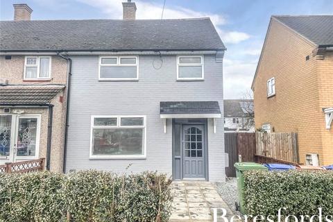 undefined, Daiglen Drive, RM15