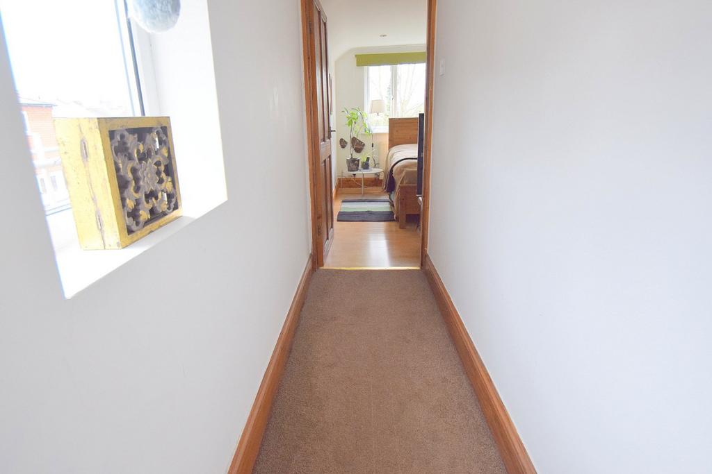 Hall/Landing